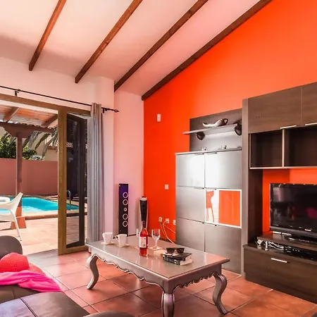 Villa Silvia Ii By