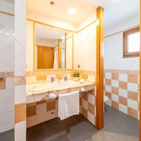 Silvia Ii By Corralejo