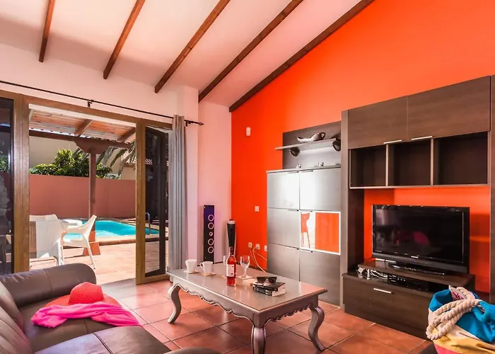 Vila Silvia Ii By